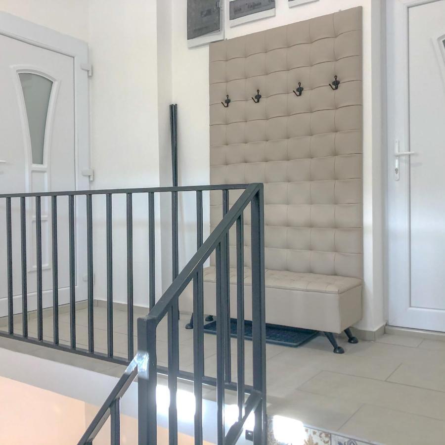 Holiday Apartmanhaz Harkány Εξωτερικό φωτογραφία