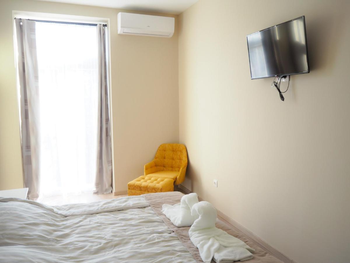 Holiday Apartmanhaz Harkány Εξωτερικό φωτογραφία