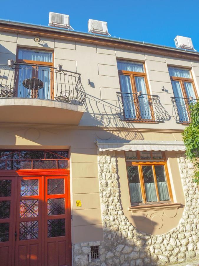 Holiday Apartmanhaz Harkány Εξωτερικό φωτογραφία