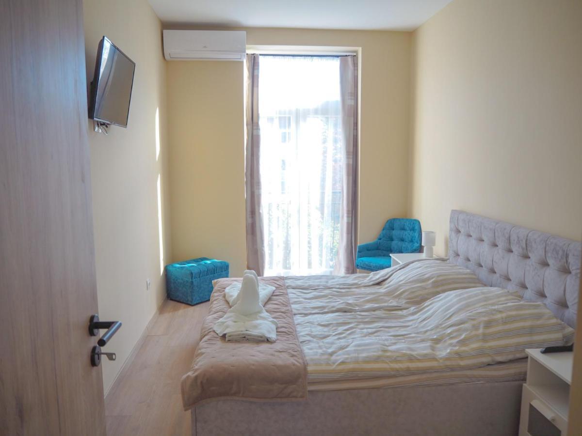 Holiday Apartmanhaz Harkány Εξωτερικό φωτογραφία