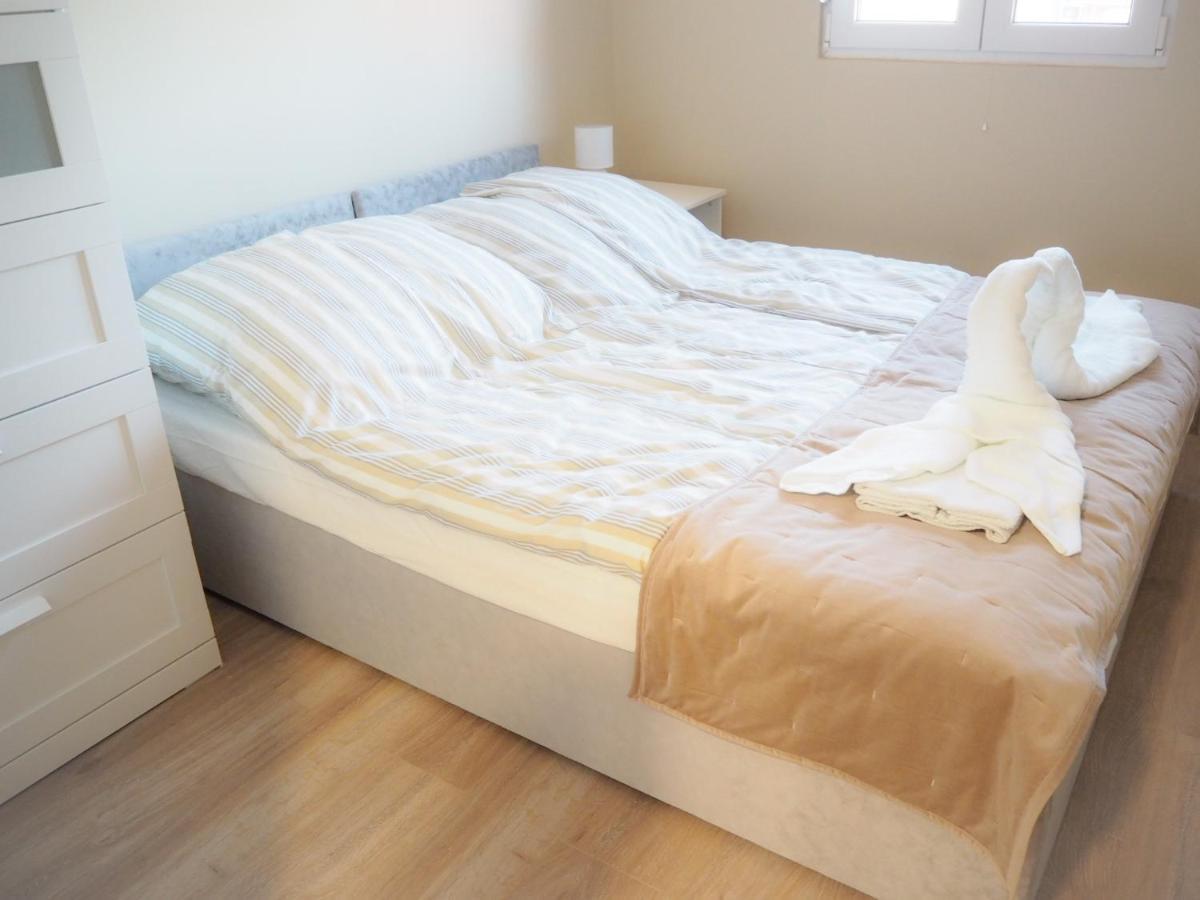 Holiday Apartmanhaz Harkány Εξωτερικό φωτογραφία